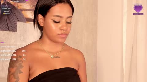 Snapshot of emma_morgann chatting on December 20, 5:29 pm Emma Morgann online show from December 20, 5:29 pm