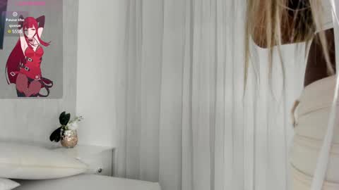 Snapshot of emma_morgann chatting on February 27, 11:41 am Emma Morgann online show from February 27, 11:41 am