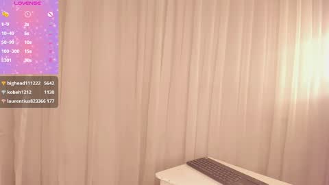 Snapshot of emma_morgann chatting on March 4, 5:34 pm Emma Morgann online show from March 4, 5:34 pm