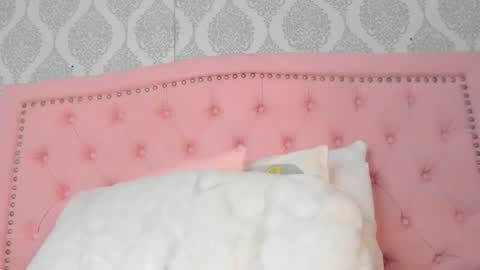 emma scott 7 online show from March 25, 11:27 am