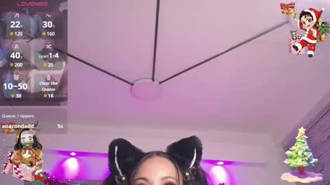 Snapshot of emma_wilder chatting on December 22, 3:00 am neko online show from December 22, 3:00 am