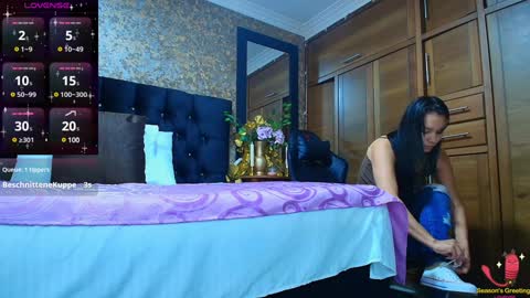 Emma online show from February 5, 1:47 am