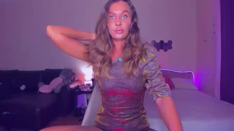 Emma online show from September 16, 12:06 pm