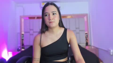 Emma online show from November 7, 11:21 am