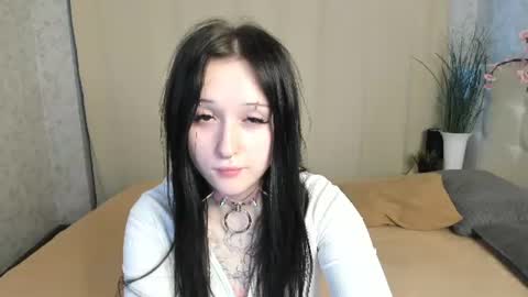 Snapshot of emmablissa chatting on June 20, 1:09 am emmablissa online show from June 20, 1:09 am