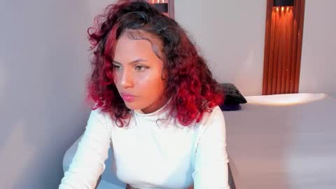 emmacole5 online show from February 28, 4:24 am