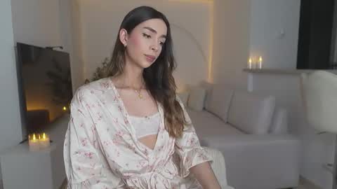 Emma voger online show from March 2, 1:41 am