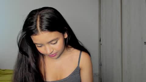 Snapshot of emmacromw7 chatting on December 26, 8:32 pm Emma independent model online show from December 26, 8:32 pm