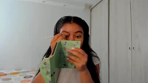 Snapshot of emmacromw7 chatting on January 21, 5:09 pm Emma independent model online show from January 21, 5:09 pm