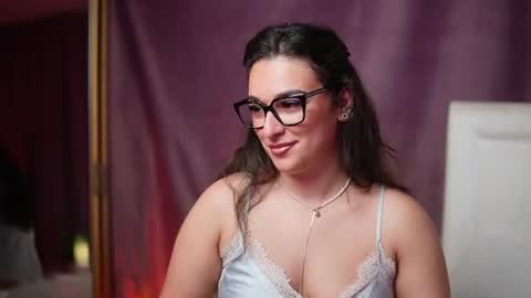  Emma  online show from July 20, 9:17 pm