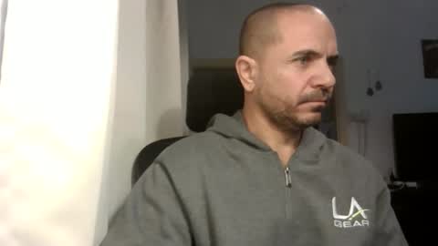 Ariel online show from February 14, 6:32 am