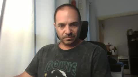 Ariel online show from May 11, 4:07 am