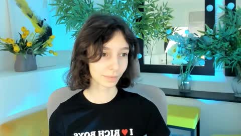 Snapshot of emmanuellbrown chatting on November 12, 10:15 am emmanuellbrown online show from November 12, 10:15 am