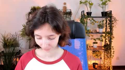 Snapshot of emmanuellbrown chatting on November 21, 12:15 pm emmanuellbrown online show from November 21, 12:15 pm