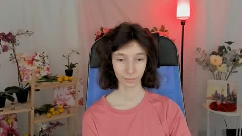 Snapshot of emmanuellbrown chatting on December 14, 4:40 am emmanuellbrown online show from December 14, 4:40 am