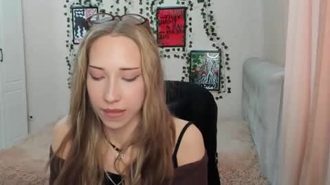 Emma online show from April 25, 2:25 pm