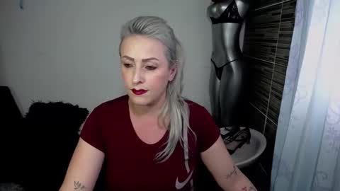 Emma online show from May 20, 8:59 pm