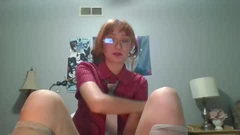 emmarose2000s online show from June 11, 6:22 am