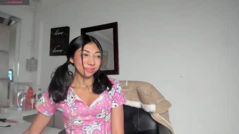 Emma online show from March 9, 12:03 am