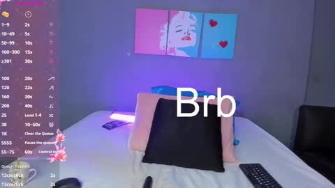 Emma online show from November 10, 5:34 pm