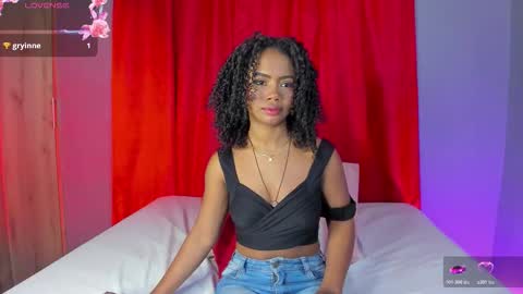 Emma online show from December 16, 5:18 pm