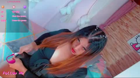 Emma online show from January 14, 3:36 pm