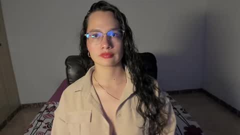 Emma Torres online show from March 2, 1:04 am