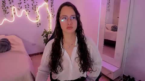 Emma Torres online show from October 17, 2:41 pm
