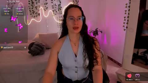 Emma Torres online show from December 16, 2:22 pm