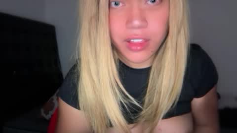 YourDreamGirl Emma  online show from March 8, 3:54 am