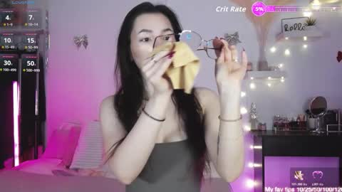 Emma online show from December 2, 4:51 am