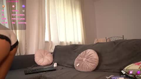 Snapshot of emmaxblanco chatting on July 7, 4:59 am emmaxblanco online show from July 7, 4:59 am