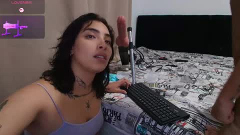 emmi_11 online show from December 18, 12:49 am