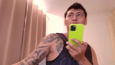 emmi_11 online show from April 21, 5:06 pm