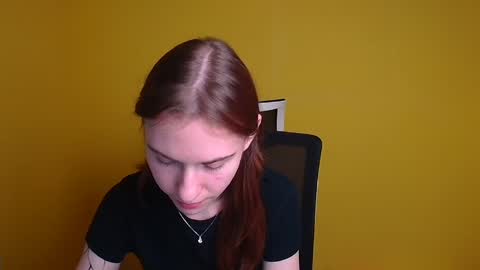 Emmi online show from February 24, 12:20 am