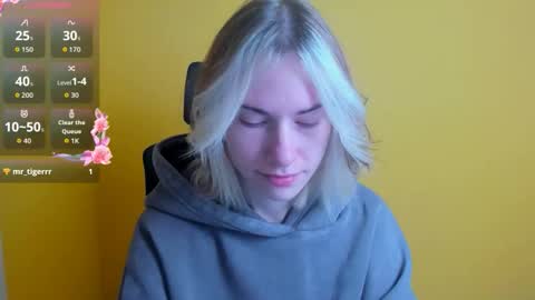 Emmi online show from October 14, 5:30 am