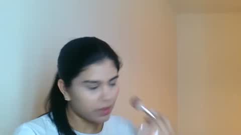 emmie online show from December 5, 9:18 am