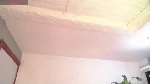 Snapshot of emmilysmith1 chatting on January 7, 6:56 pm Emmily online show from January 7, 6:56 pm