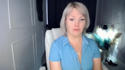 emmmam online show from March 3, 9:04 am