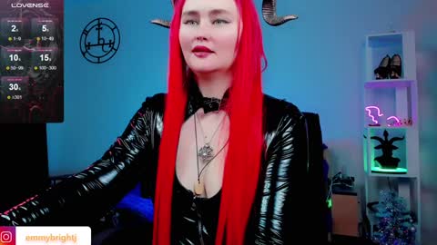 Emmy Bright     50  online show from January 8, 2:35 am