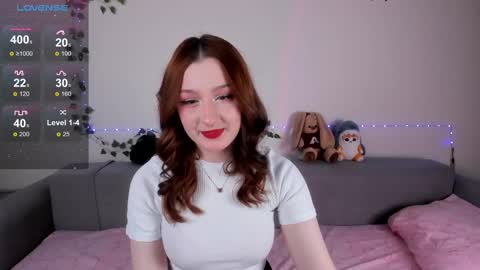 Snapshot of emmyflower chatting on February 25, 5:36 pm emmyflower online show from February 25, 5:36 pm