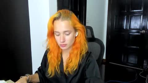 Snapshot of emmylies chatting on March 1, 2:41 pm Emmymy favourite tips100035122212377pvt open online show from March 1, 2:41 pm