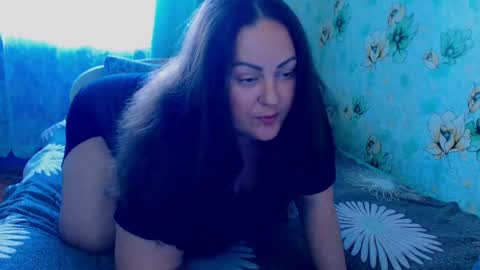 Snapshot of emmyxotty chatting on April 27, 5:27 am Emmy online show from April 27, 5:27 am