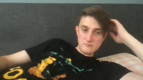 emotionalmotionsickness online show from April 1, 3:18 am