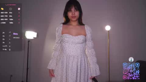 Snapshot of empty_drive chatting on March 2, 7:09 am Susie online show from March 2, 7:09 am