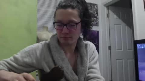 empusalamia online show from January 22, 2:15 am