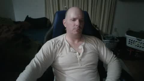 Matt online show from December 2, 4:53 am