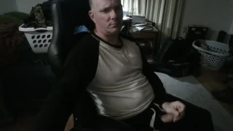 Matt online show from November 10, 4:44 am