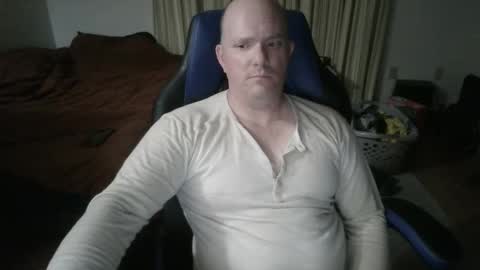 Snapshot of emsguy1 chatting on February 2, 6:45 am Matt online show from February 2, 6:45 am