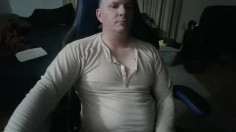 Snapshot of emsguy1 chatting on March 21, 2:49 am Matt online show from March 21, 2:49 am